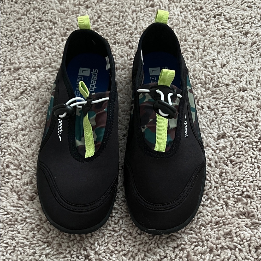 Speedo Kids Water Shoes - Black and Lime
